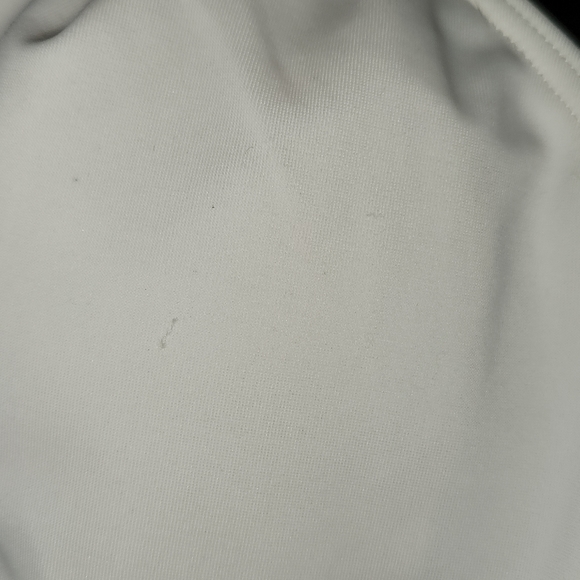 Worn Once! HOLLISTER CUT-OUT ONE PIECE SWIMSUIT - Picture 9 of 10